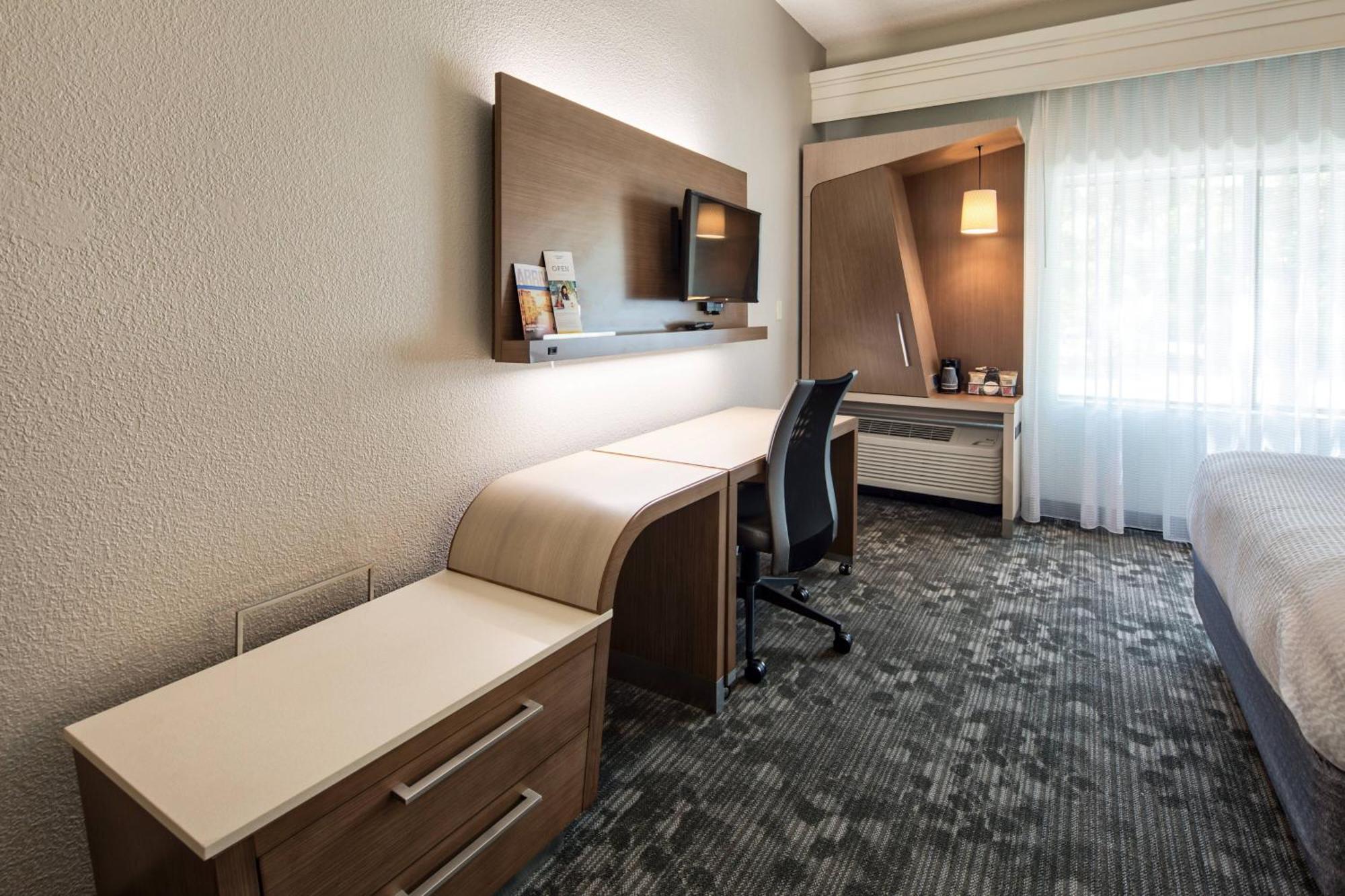 Hotel Courtyard By Marriott Rock Hill Esterno foto